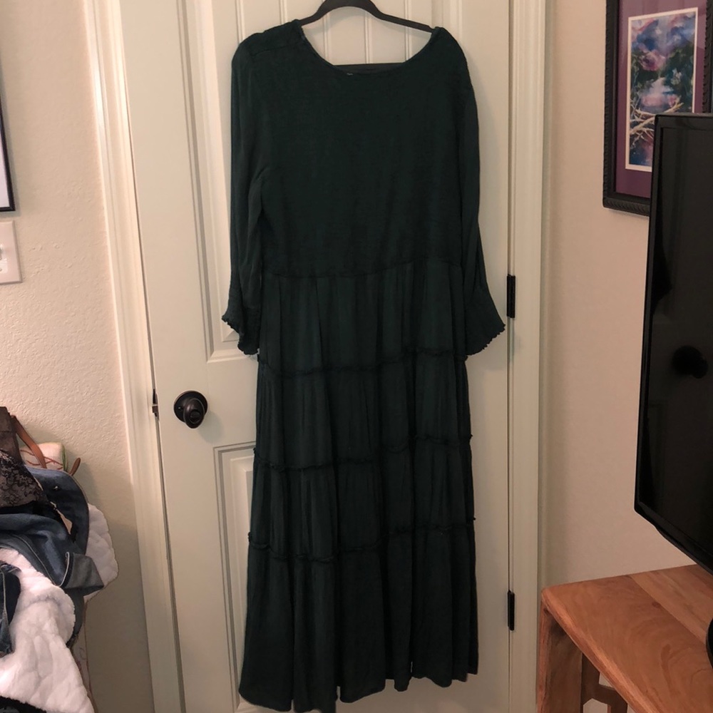 Long emerald green dress